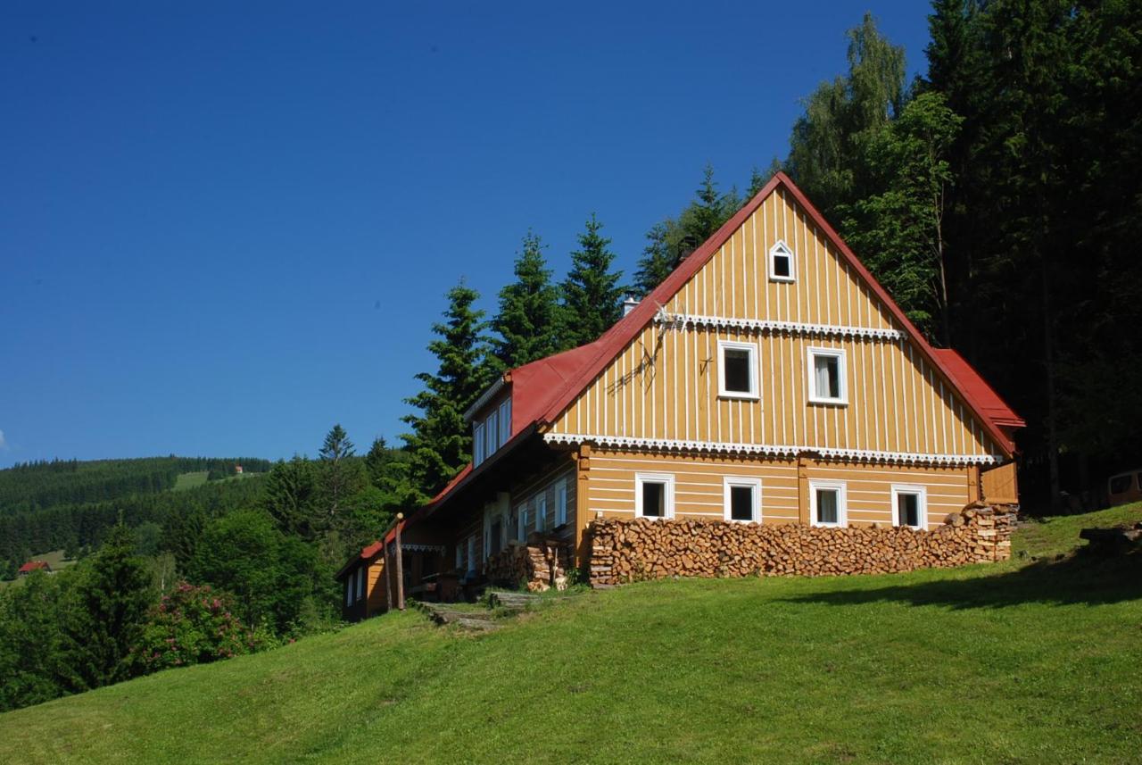 Chalet Horska U Hancilu Pec pod Snezkou